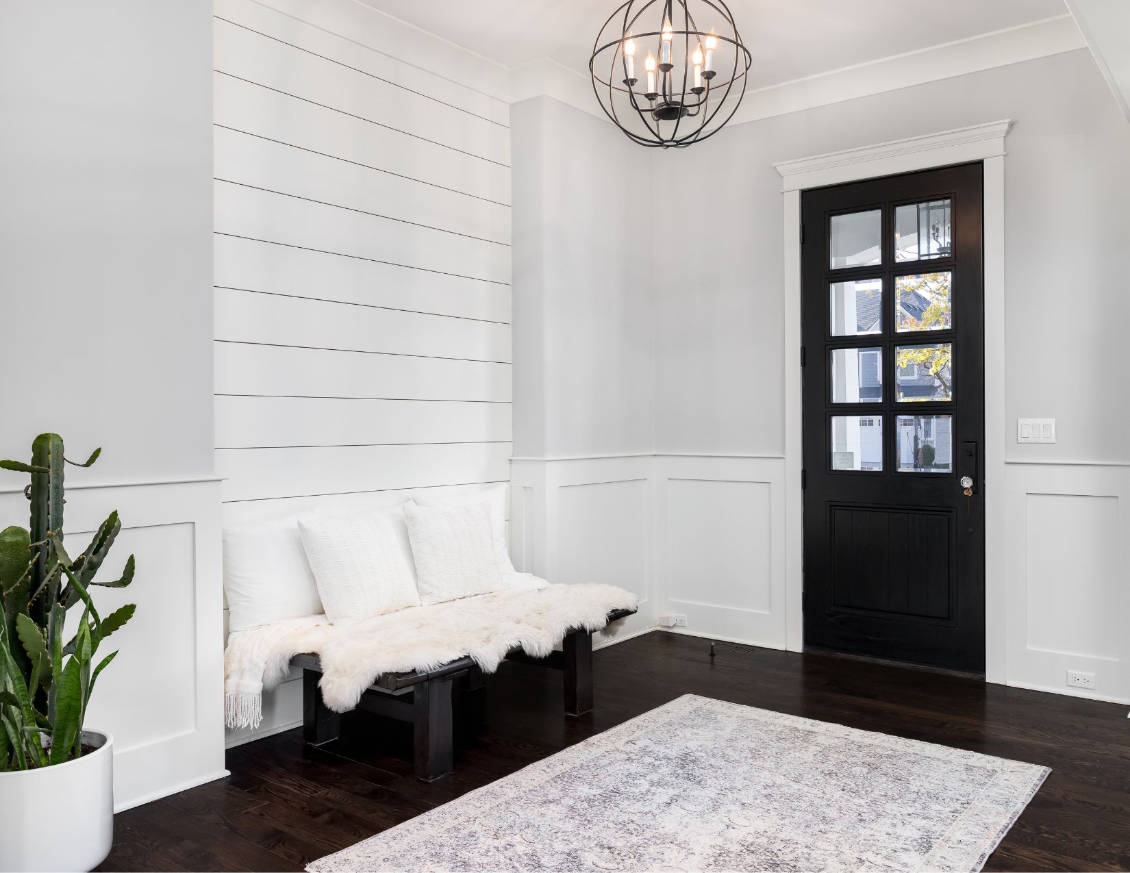 How to Create an Inviting Entryway in your Home | David Bradica Team